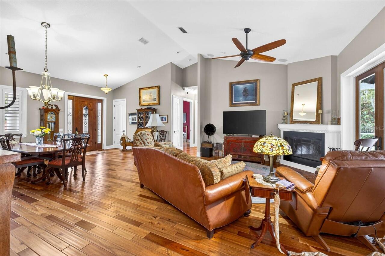 Listing Photo 25