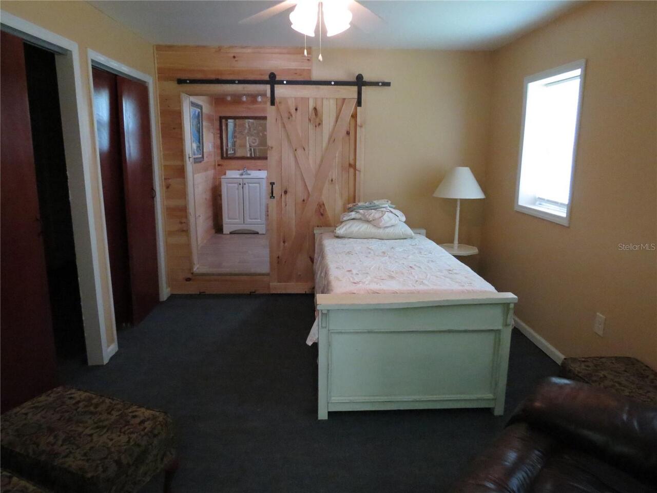 Listing Photo 15