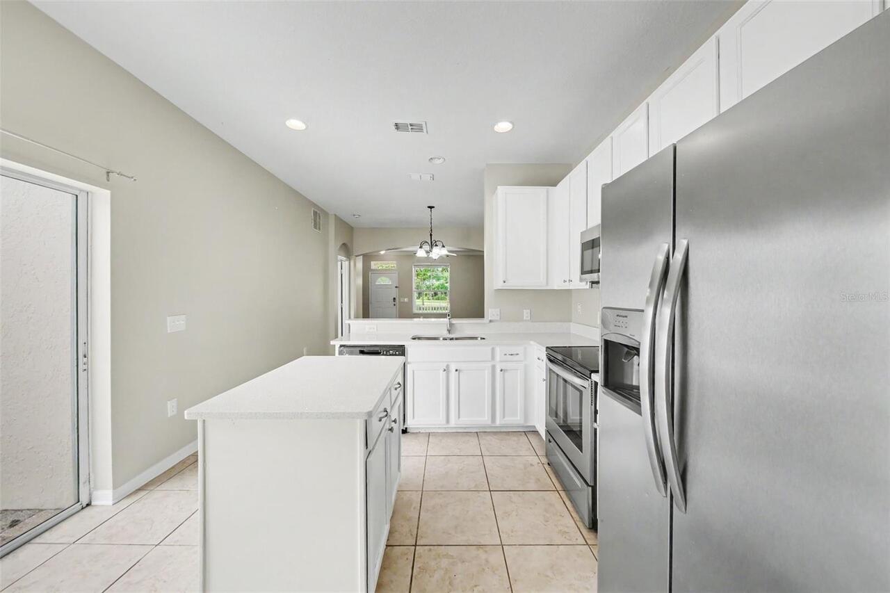 Listing Photo 9