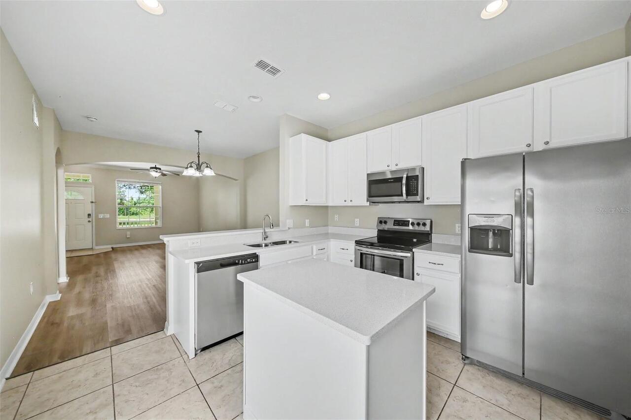 Listing Photo 10