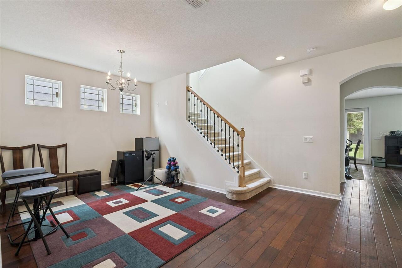 Listing Photo 6