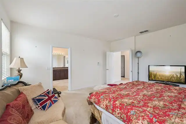 Listing Photo 16