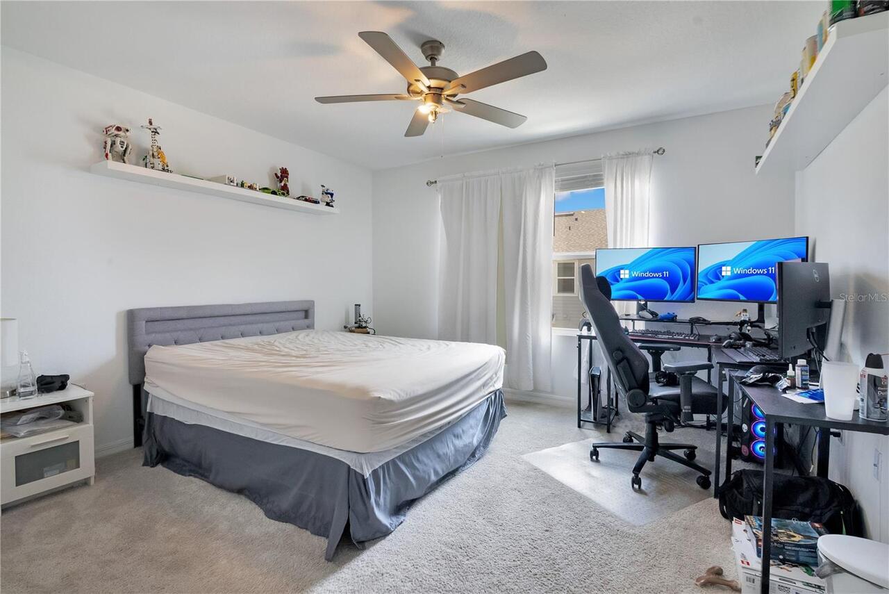 Listing Photo 8