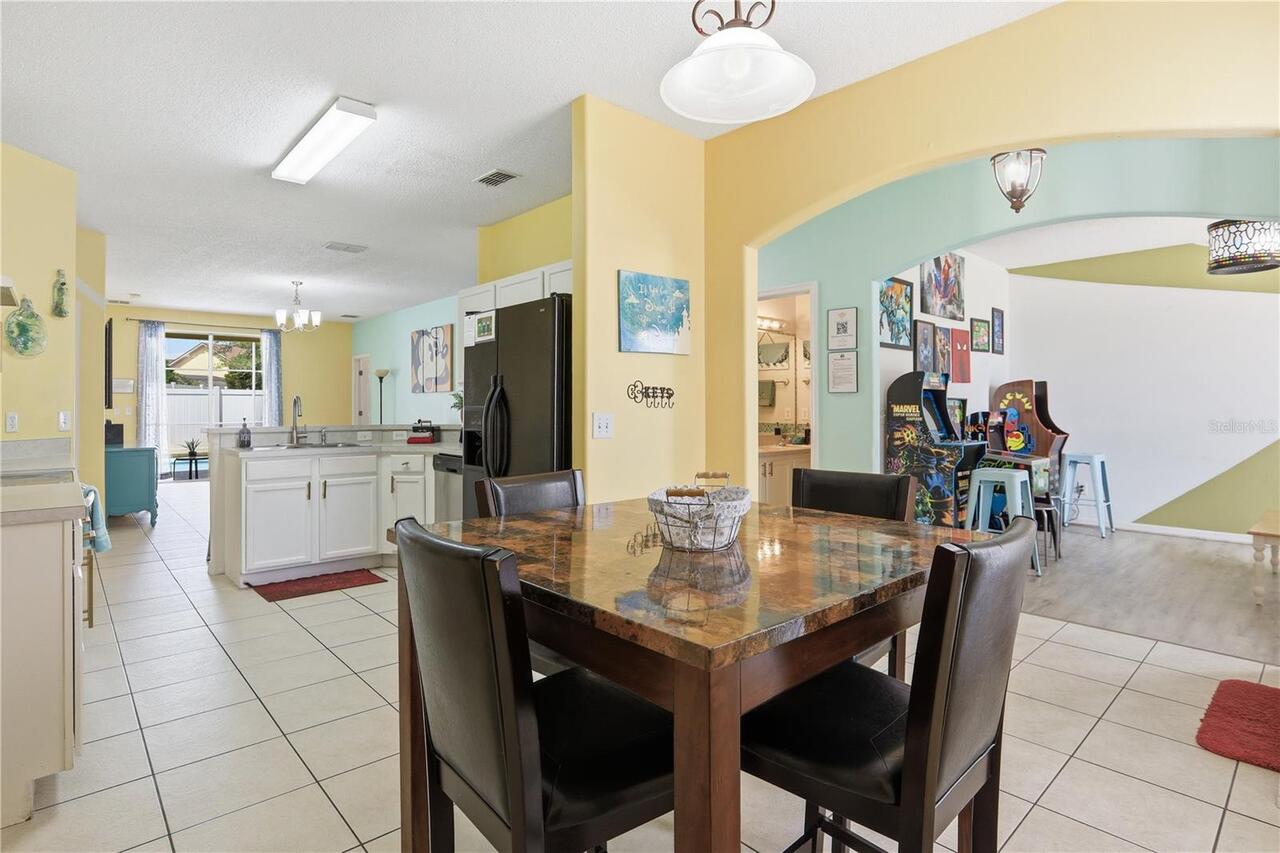 Listing Photo 8