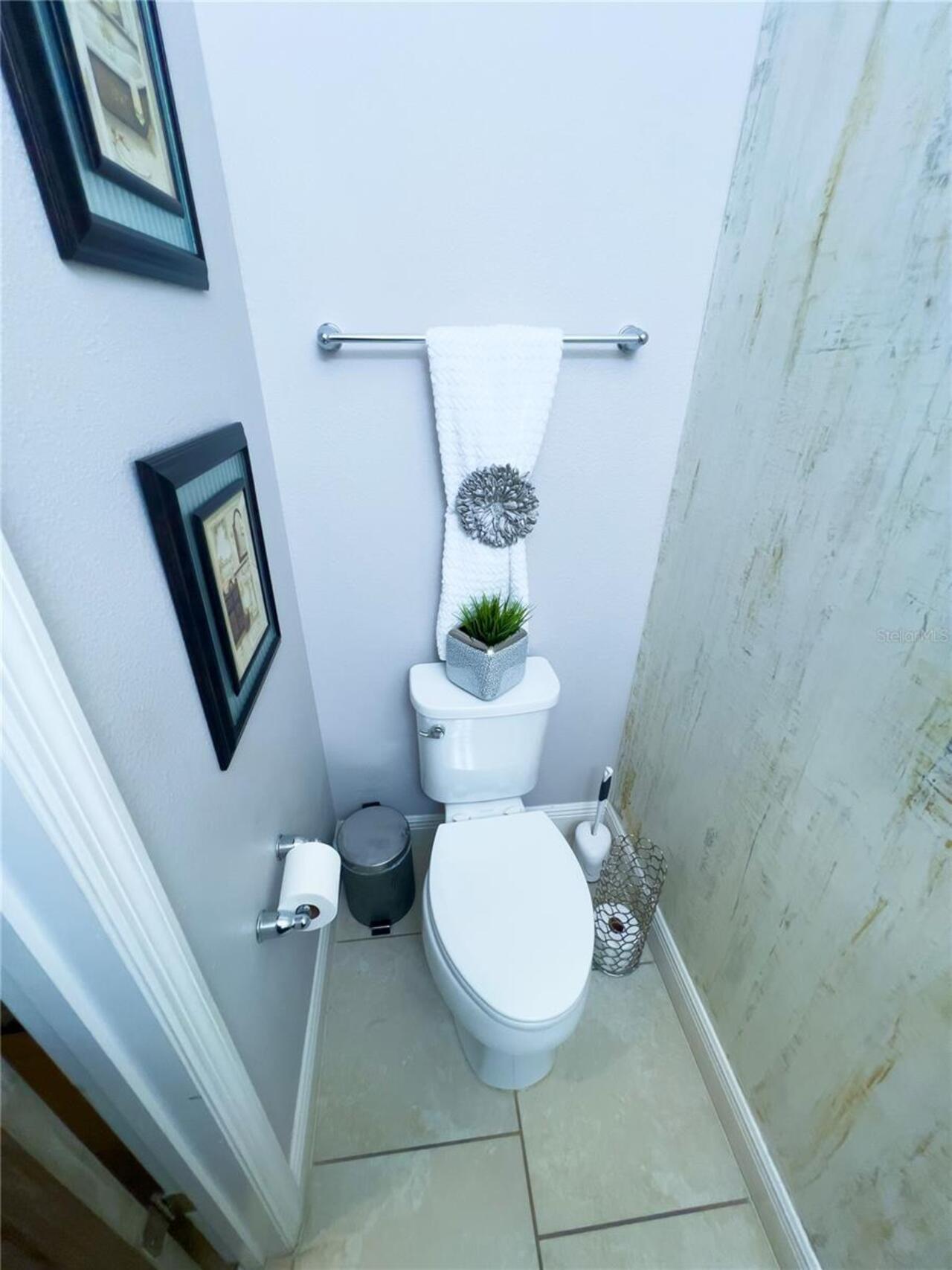 Listing Photo 11