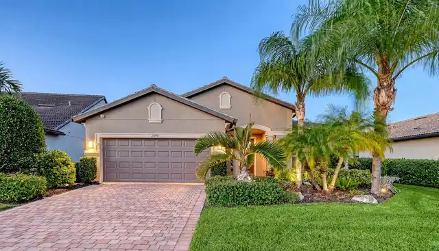 Sarasota Real Estate