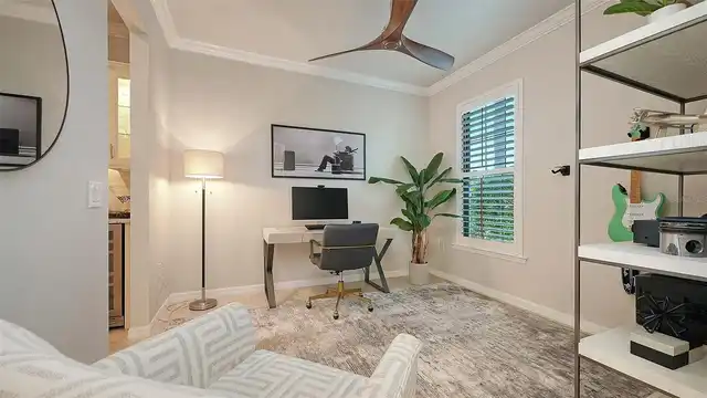 Listing Photo 17