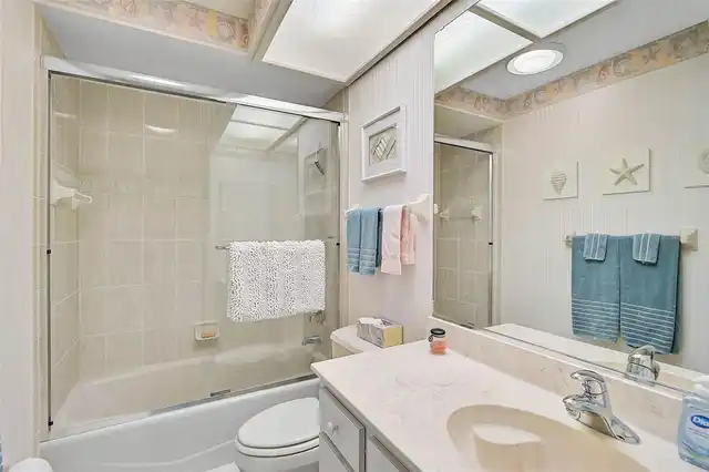 Listing Photo 14