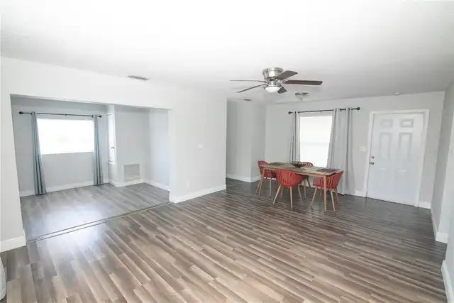 Listing Photo 8
