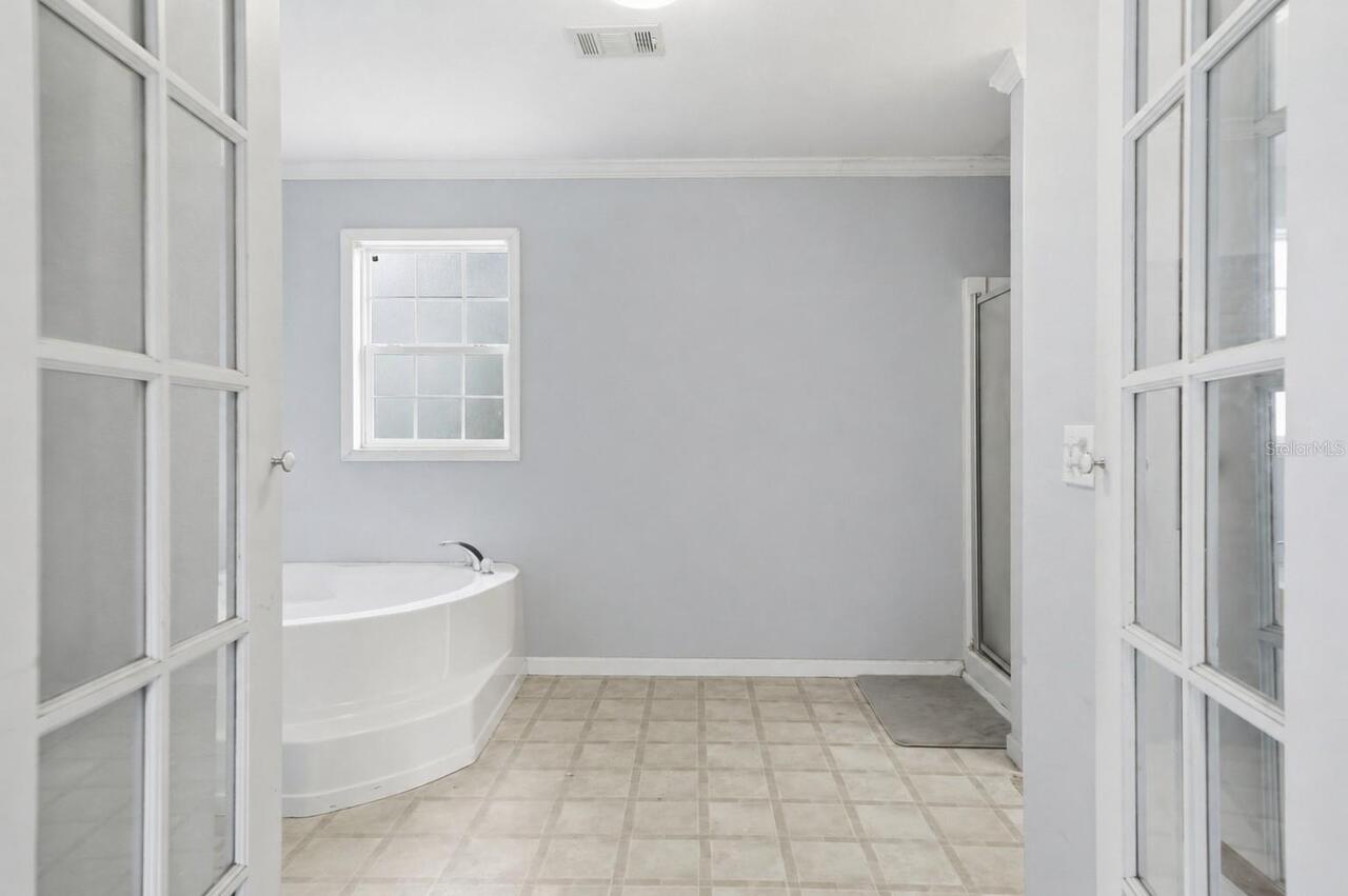 Listing Photo 43