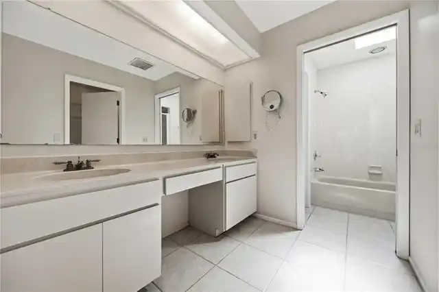 Listing Photo 20