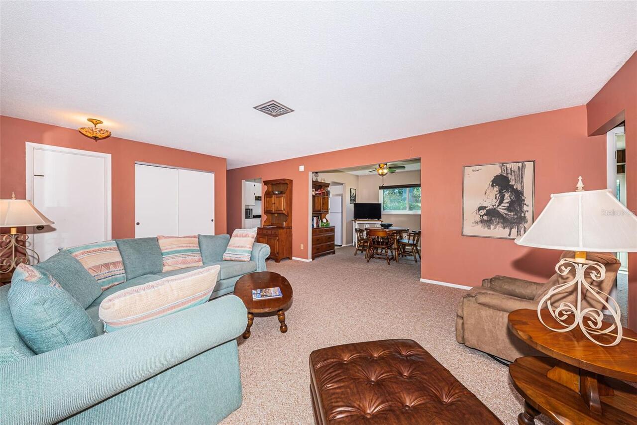 Listing Photo 7