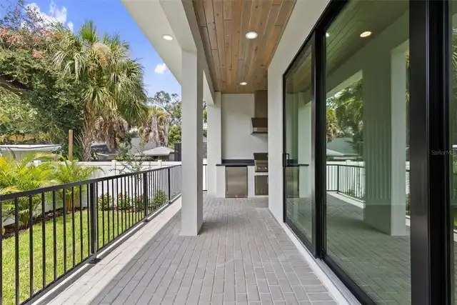 Listing Photo 16