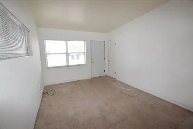 Listing Photo 7