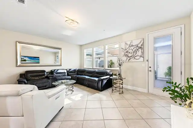 Listing Photo 13