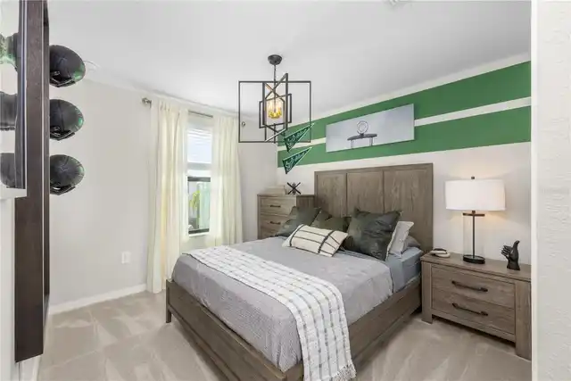 Listing Photo 10