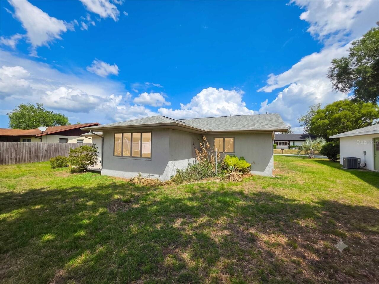 Listing Photo 15