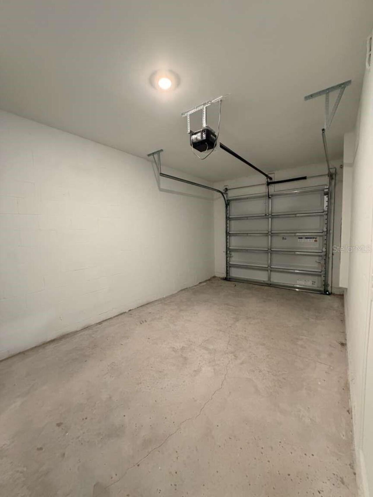 Listing Photo 6