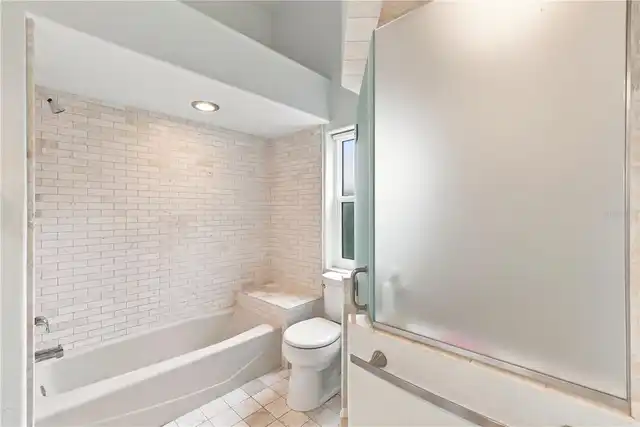 Listing Photo 31