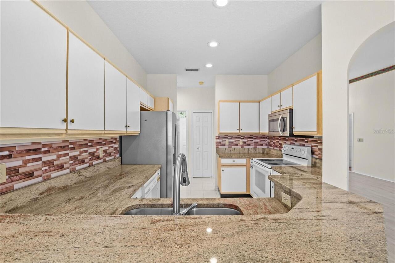 Listing Photo 15