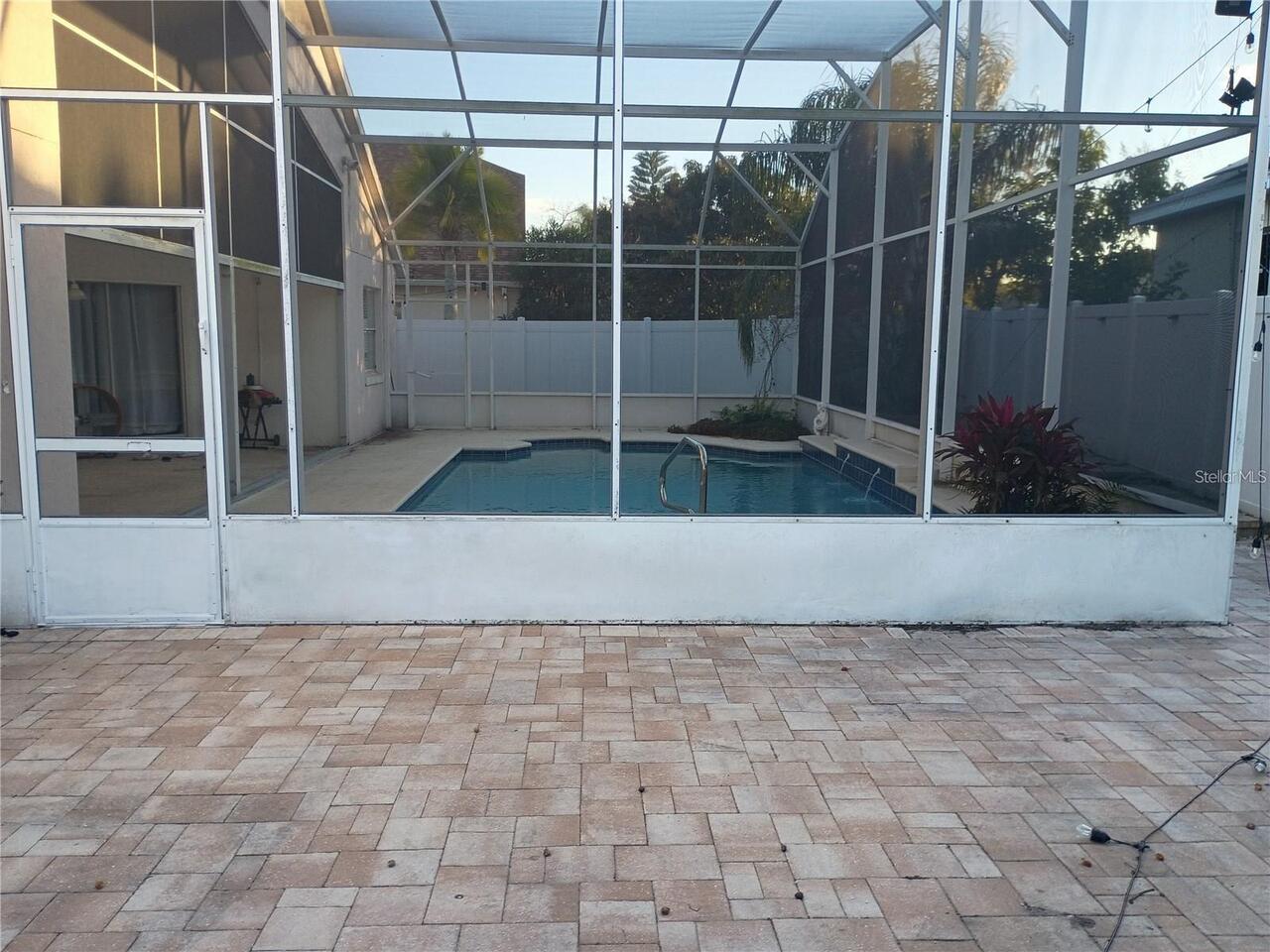 Listing Photo 14