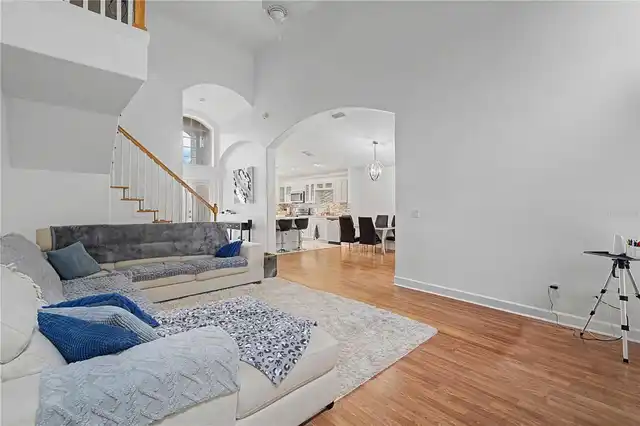 Listing Photo 16