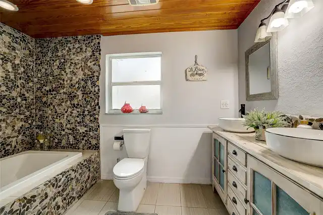 Listing Photo 23