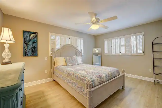 Listing Photo 26