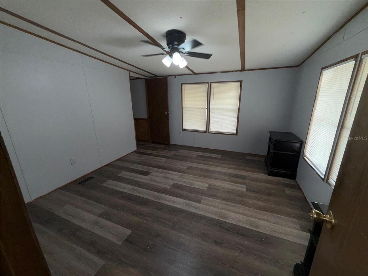 Listing Photo 13