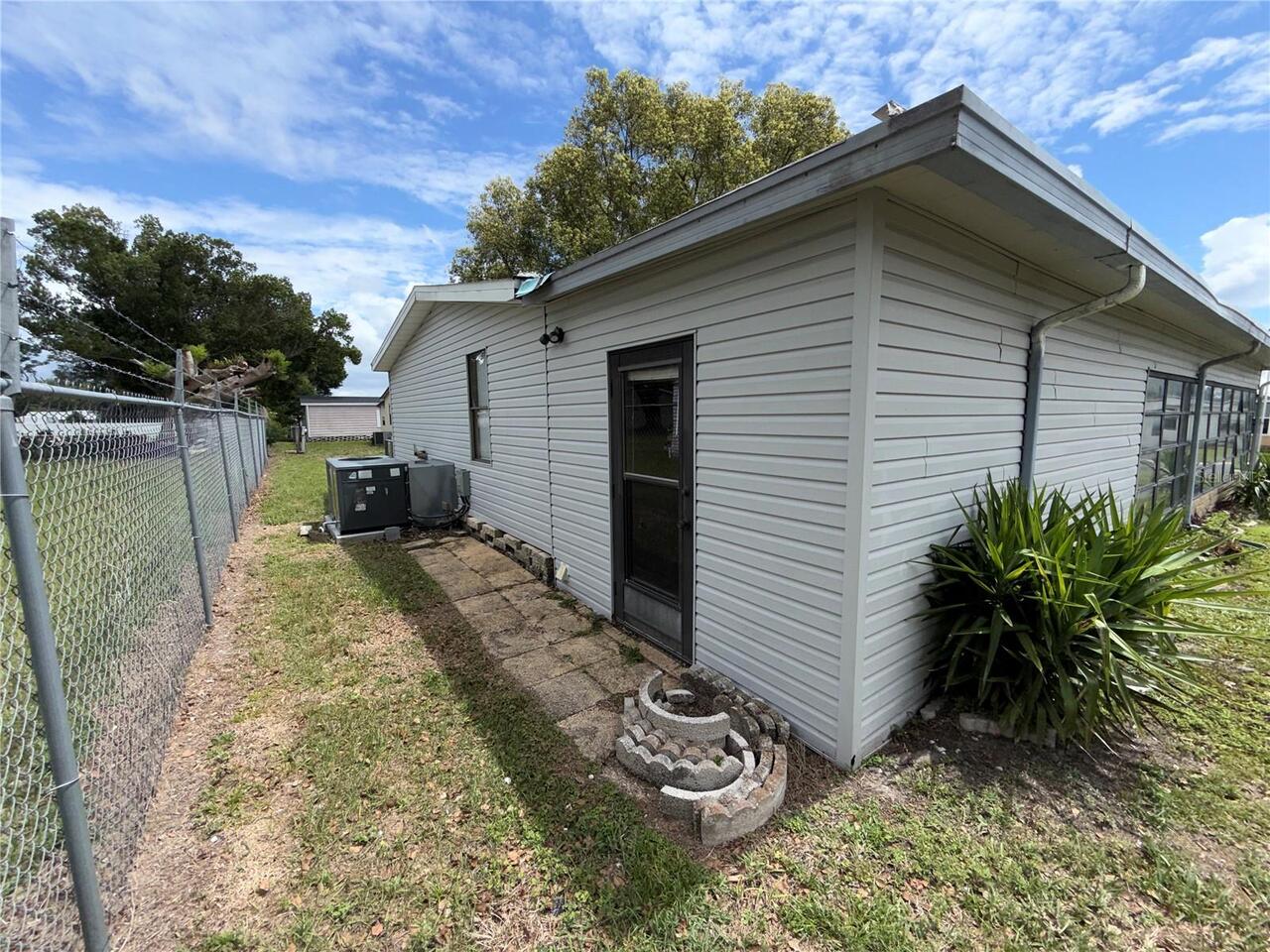 Listing Photo 25