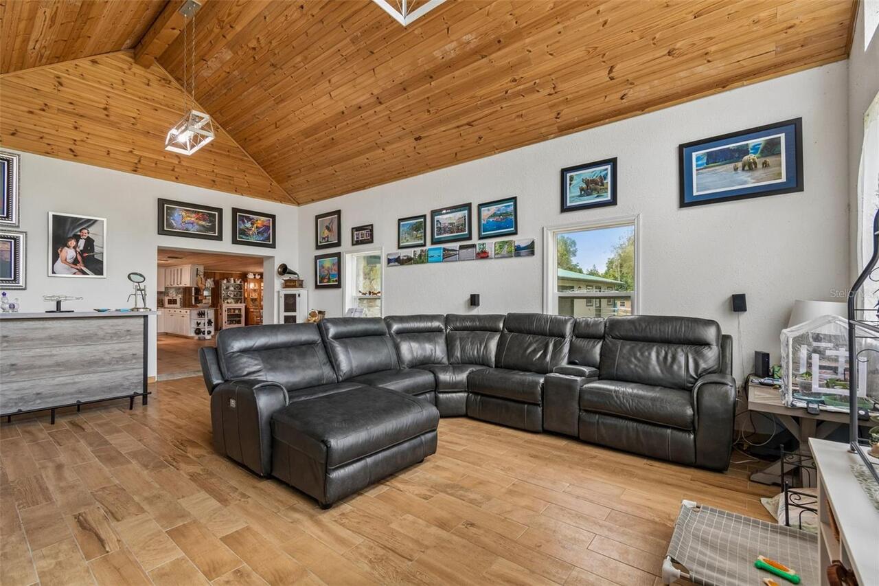 Listing Photo 25