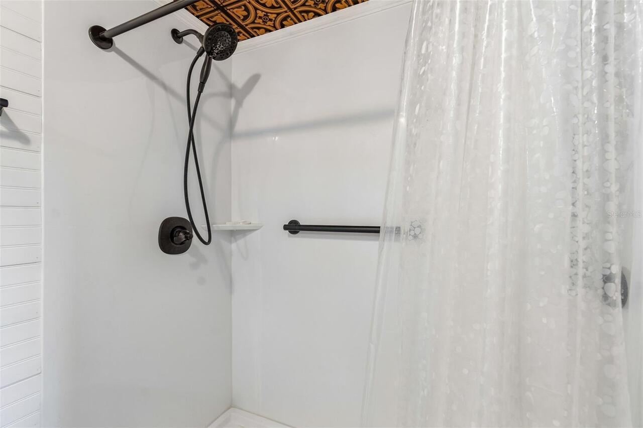 Listing Photo 32