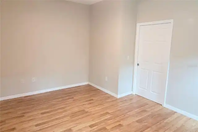 Listing Photo 20