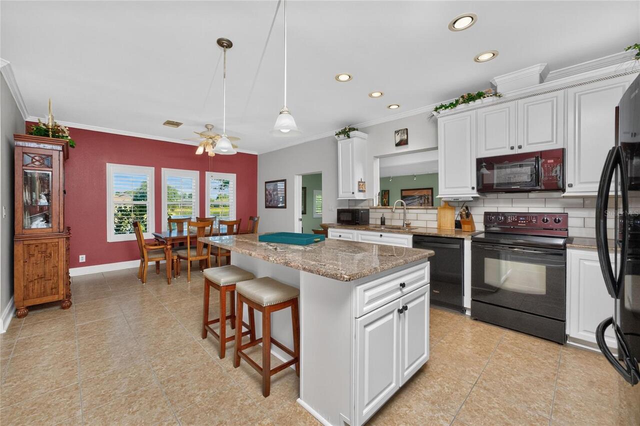 Listing Photo 15