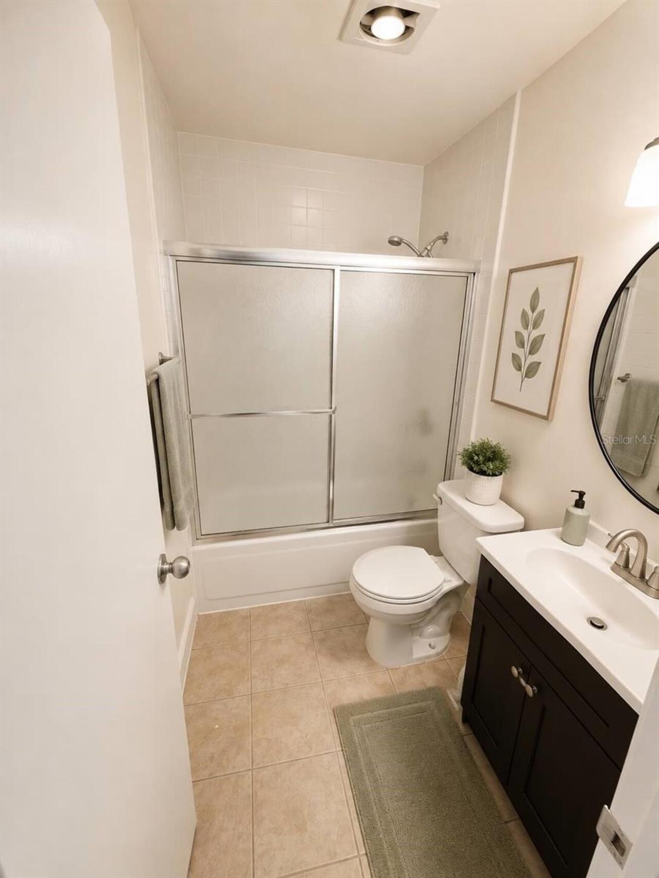 Listing Photo 12