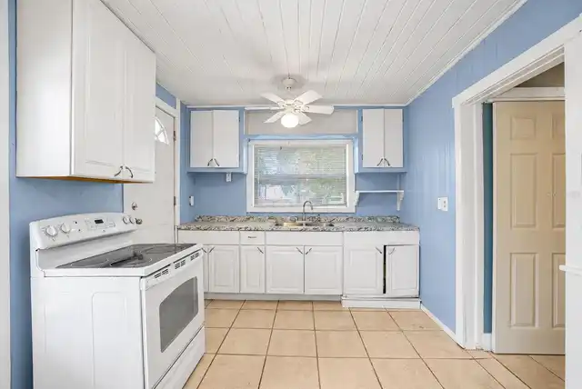 Listing Photo 6