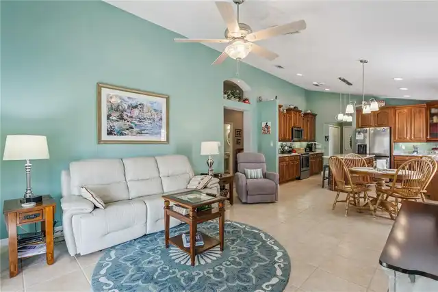 Listing Photo 22