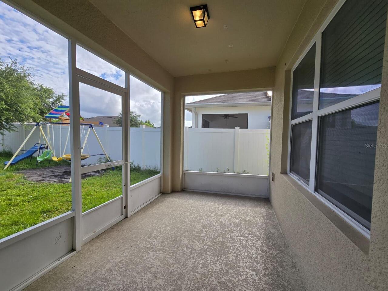 Listing Photo 17