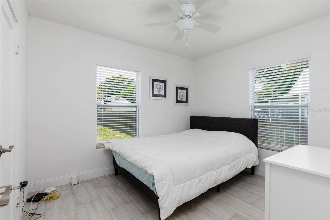 Listing Photo 10