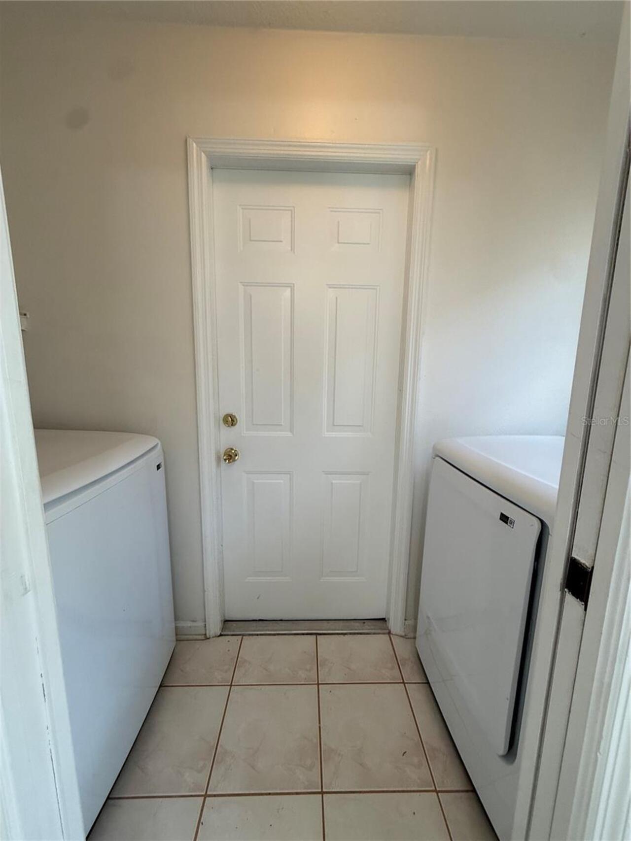 Listing Photo 12