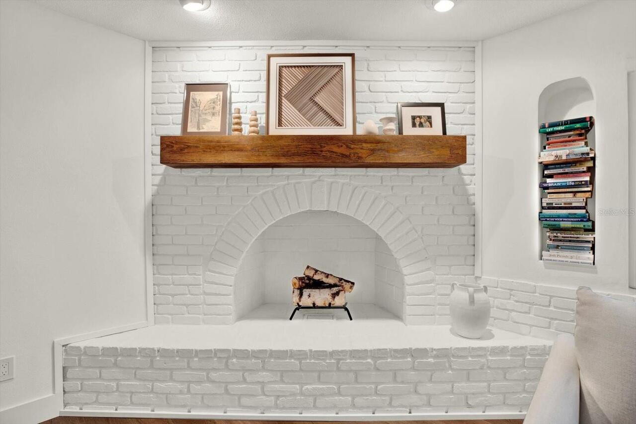Listing Photo 17