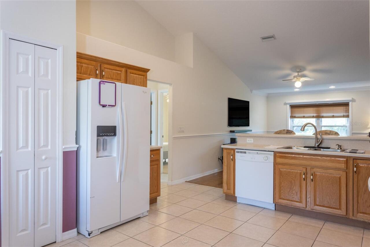 Listing Photo 6