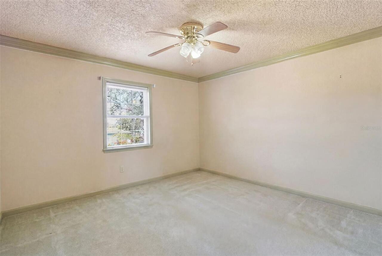Listing Photo 34