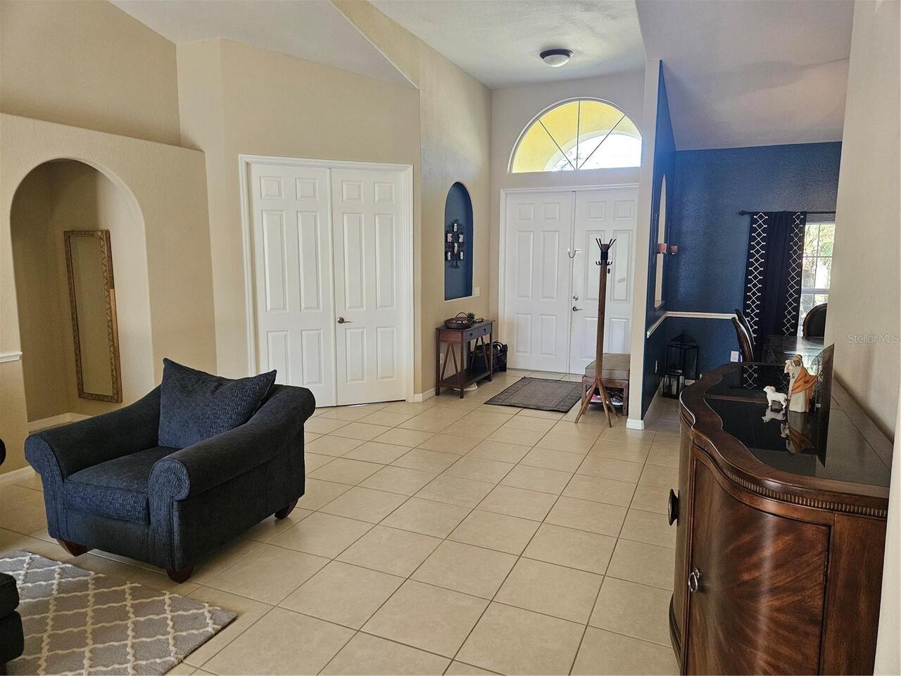 Listing Photo 9