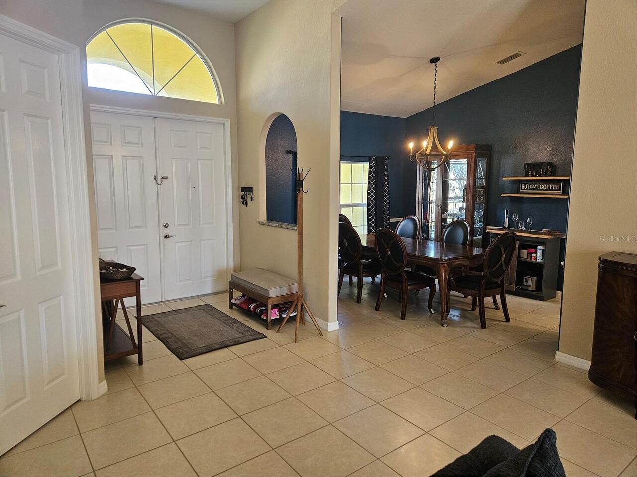 Listing Photo 11