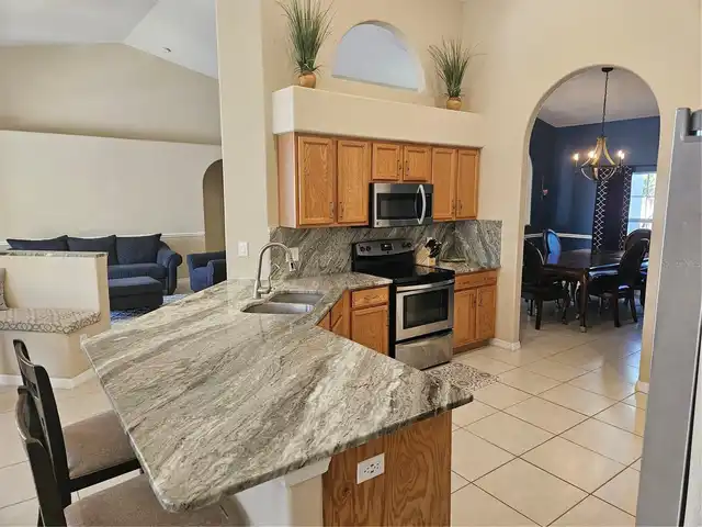 Listing Photo 14