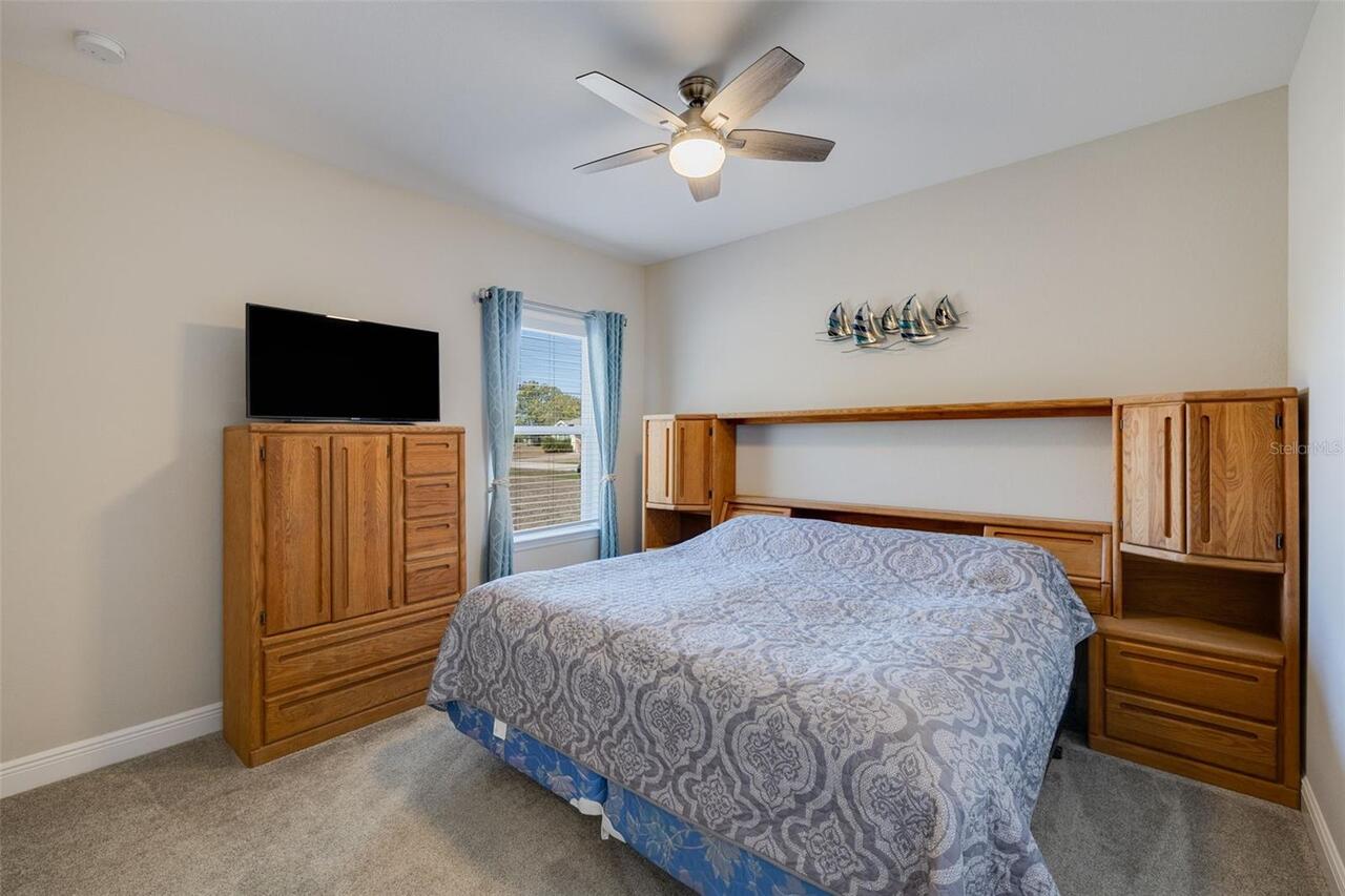 Listing Photo 18