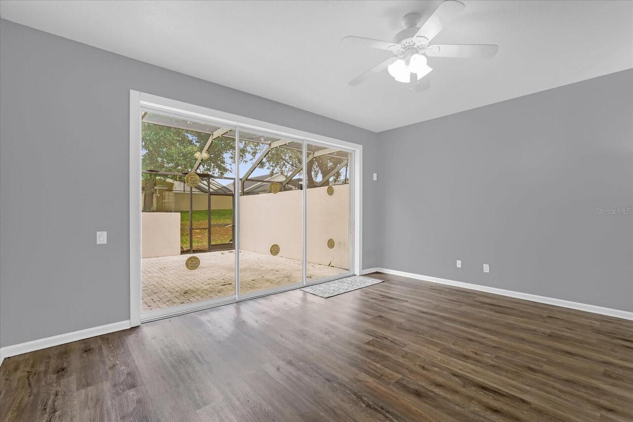 Listing Photo 9