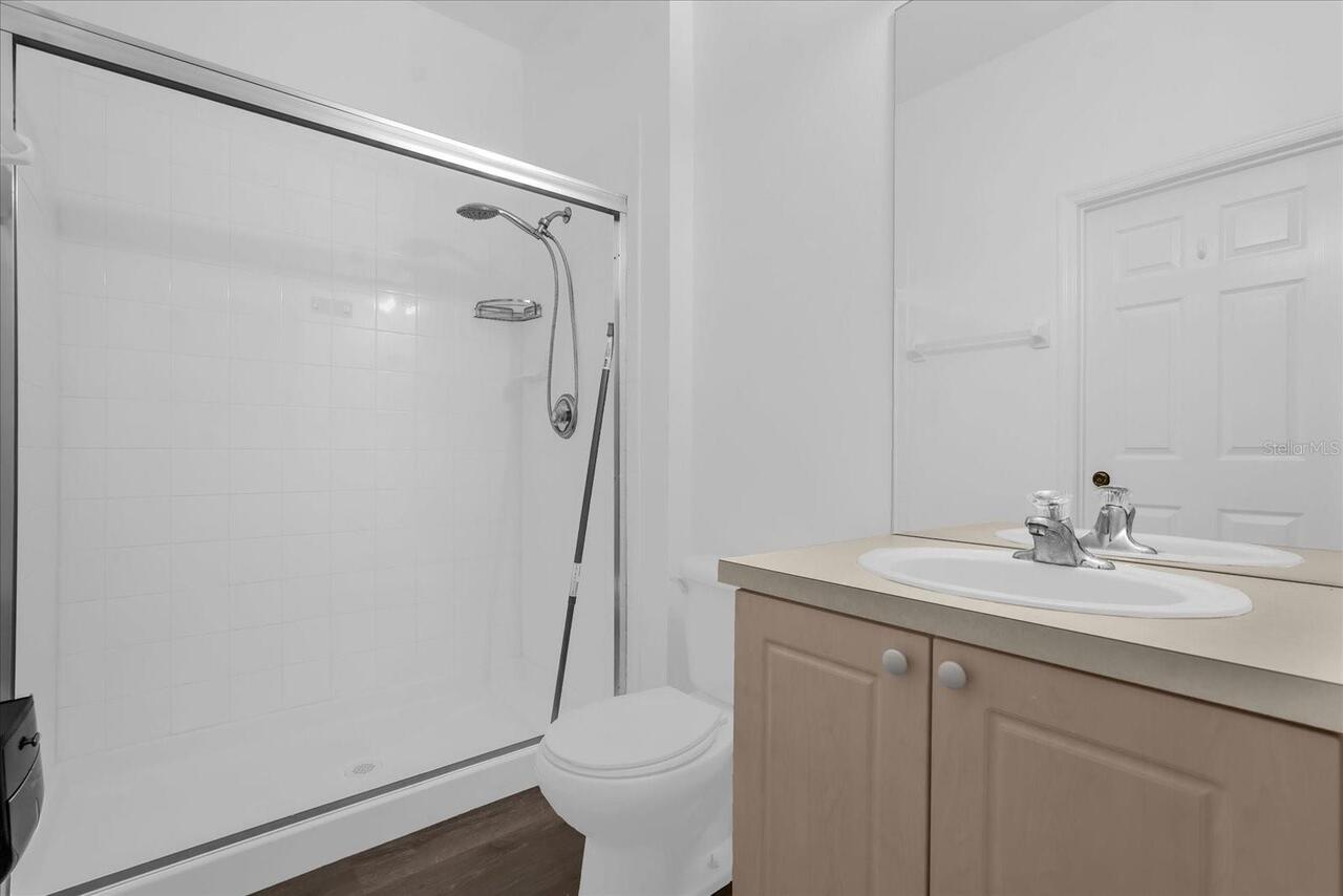 Listing Photo 24