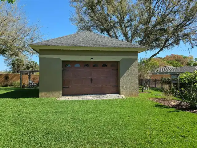 Listing Photo 7